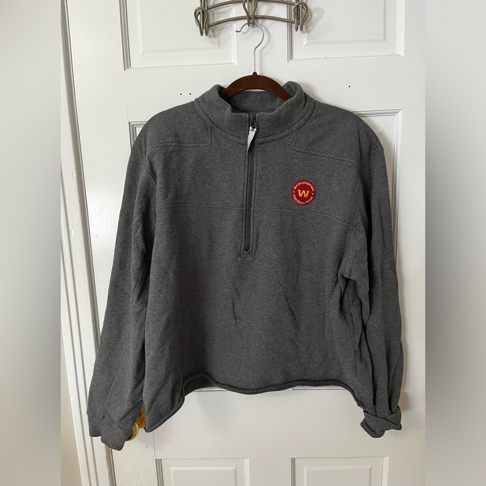 Vineyard Vines Washington Football Cropped Quarter Zip